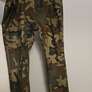 Levi's Men's Camo Jeans - Green & Brown